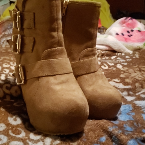Platform camel suede ankle boots - Picture 3 of 4